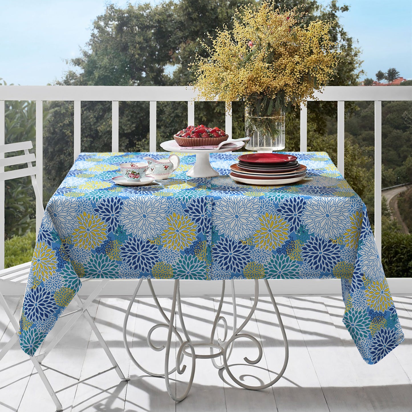 Melody Elephant Outdoor Rectangle Tablecloth, 60×84 Inch Water Repellent Picnic Table Cover with Umbrella Hole Zipper for Patio Family Meal, Dahlia Blue